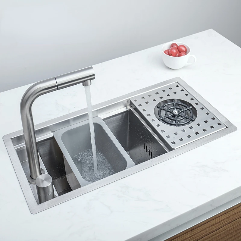 304 Stainless Steel Single-Bowl Kitchen Sink with Hidden Cup Washer and Narrow Basin