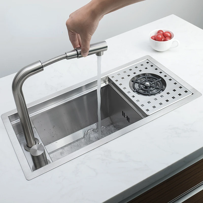 304 Stainless Steel Single-Bowl Kitchen Sink with Hidden Cup Washer and Narrow Basin