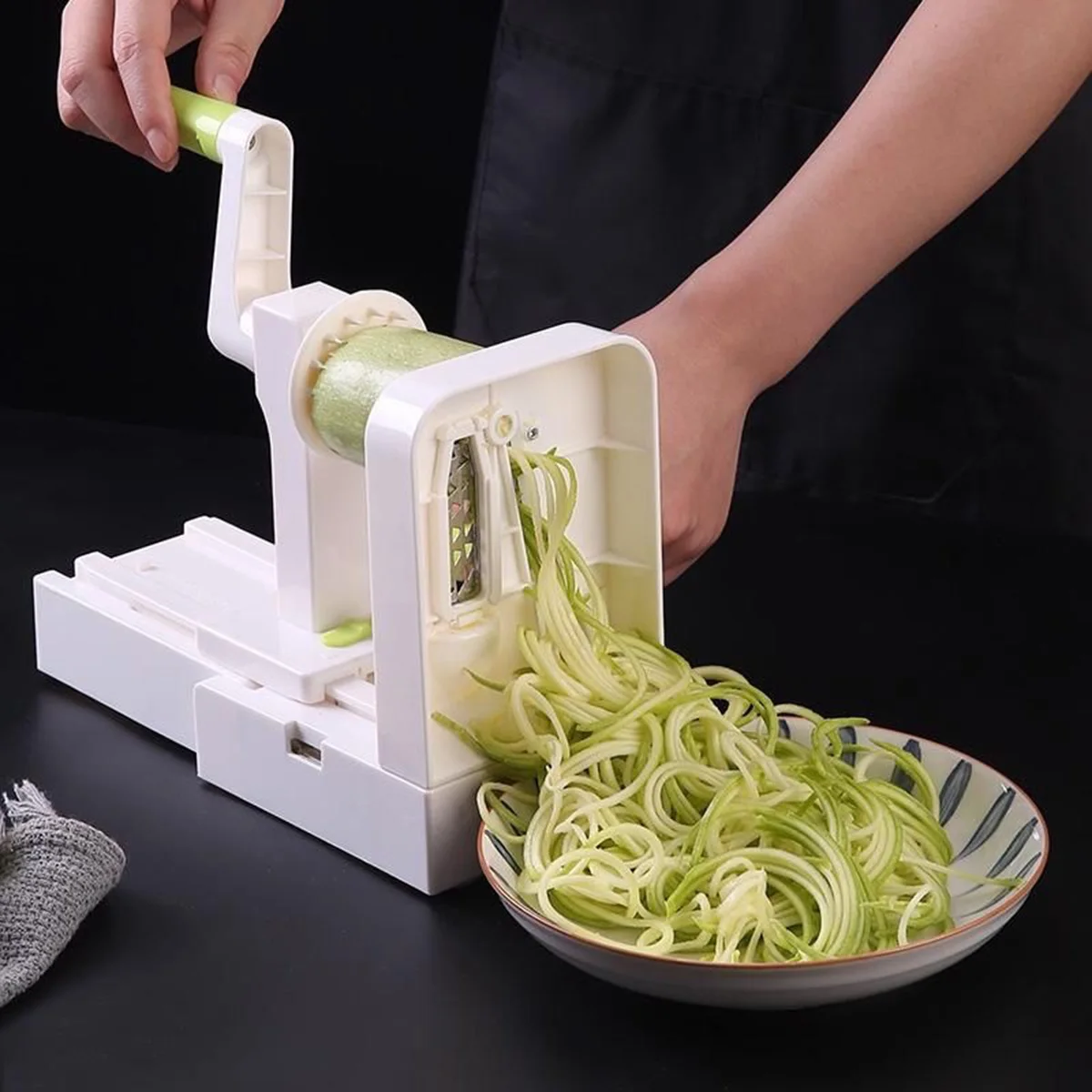 Vegetable Grater Spiral Slicer Whirlwind Vegetable Noodle Maker KITCHEN & DINNING Color : White Vegetable Grater Spiral Slicer Whirlwind Vegetable Noodle Maker KITCHEN & DINNING Color : White