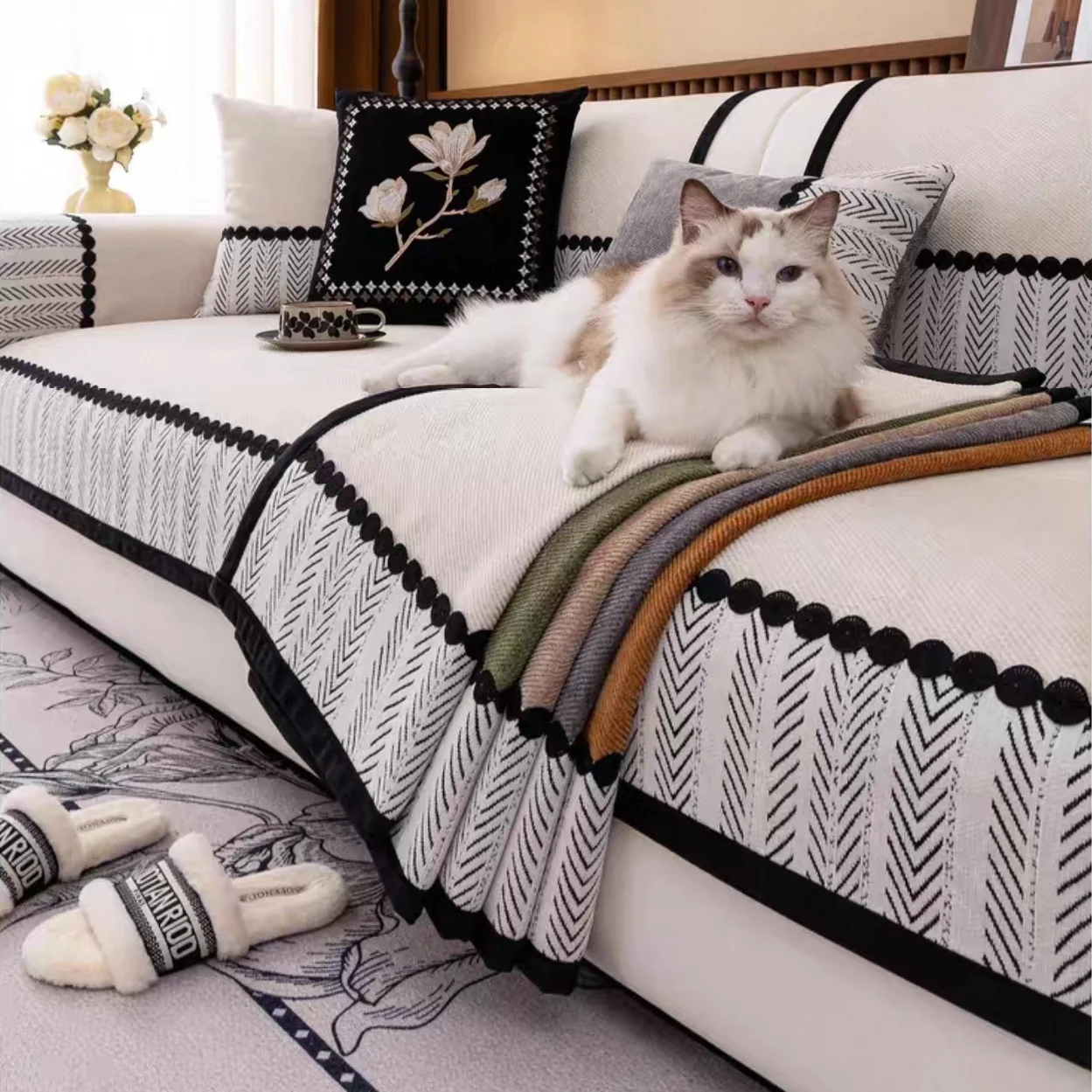 Contrast Hem Twill Chenille Sofa Cover for All Seasons Living Room