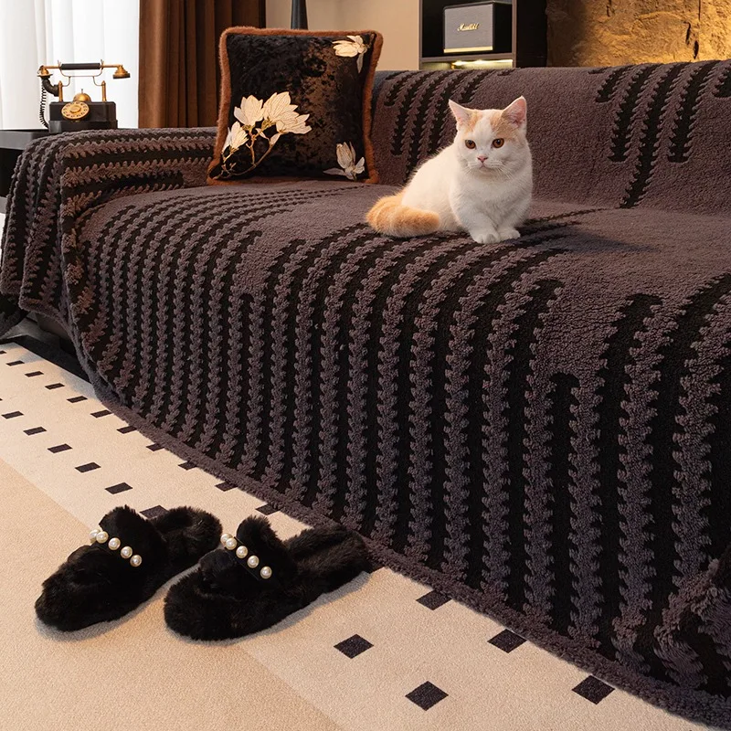 Thicken Warm Jacquard Tuffed Fleece Sofa Towel for Living Room