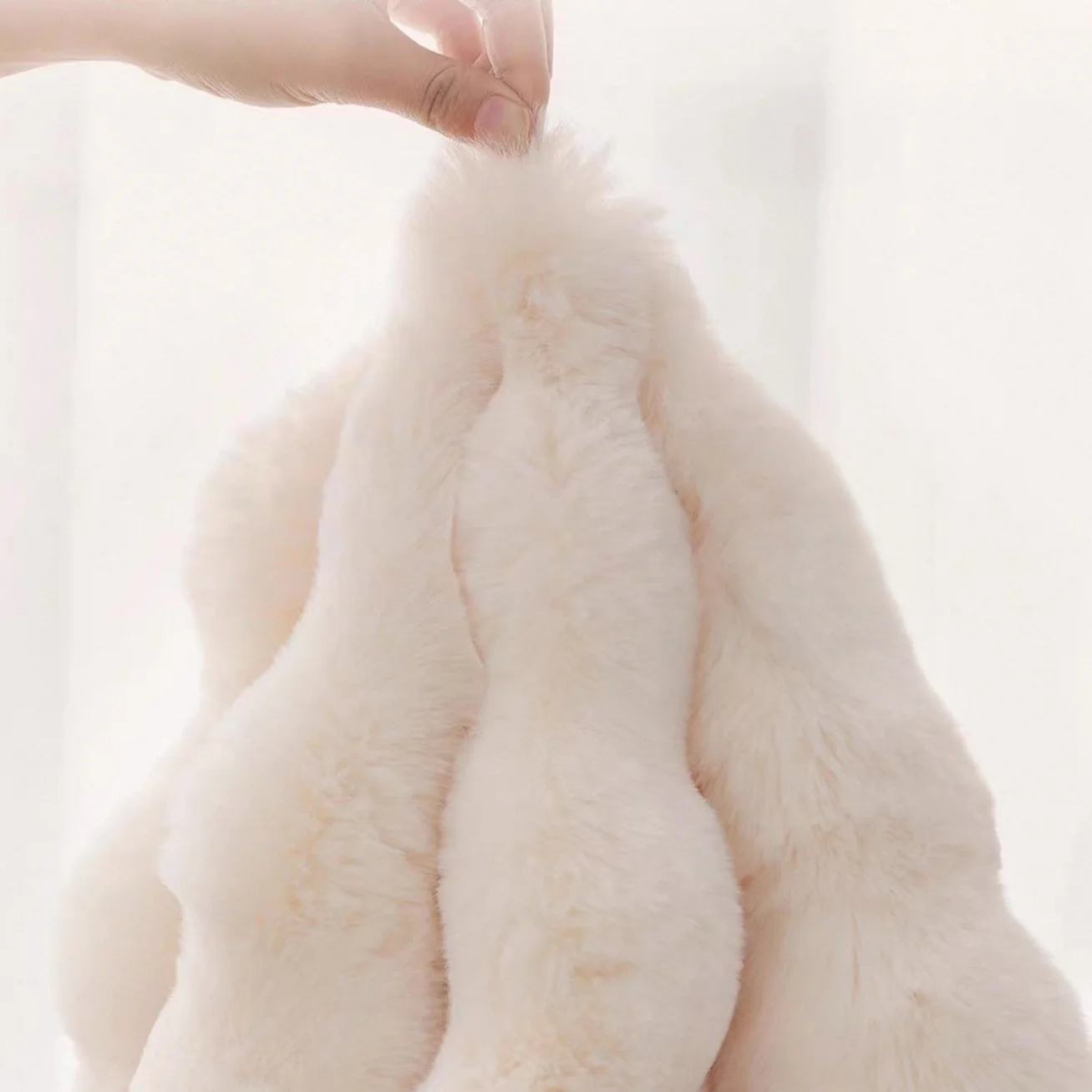 Thicken Imitation Rabbit Fur Plush Sofa Slipcover