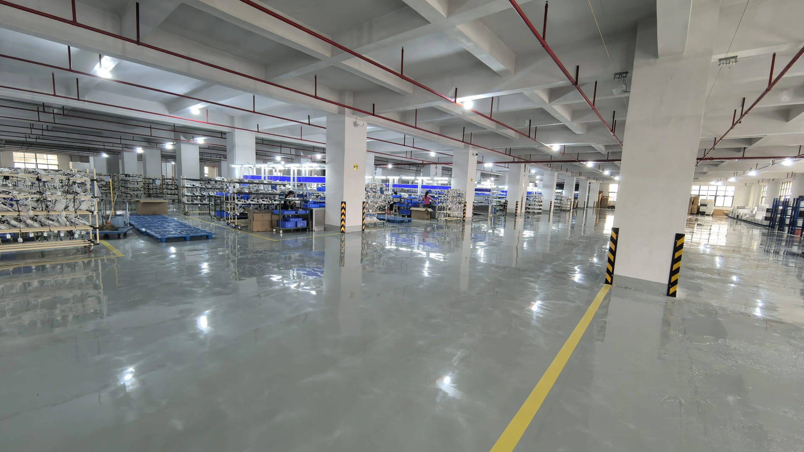 Auto-Washing & Deodorizing Intelligent Smart Toilet