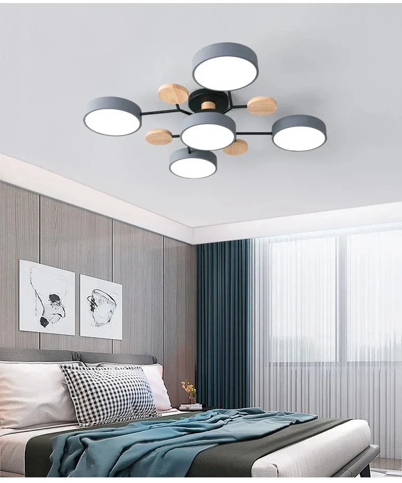 LED Chandelier with 3 Different Colors Suitable for Living Room