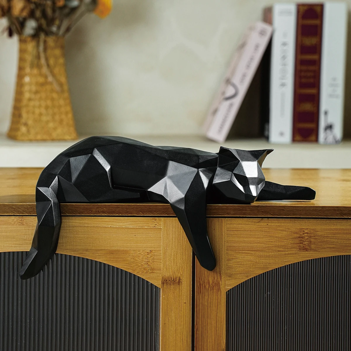 White Black Cat Statue – Geometric Modern Room Decor FIGURINES & MINIATURES Color: Black White Black Cat Statue - Geometric Modern Room Decor FIGURINES & MINIATURES Color: Black