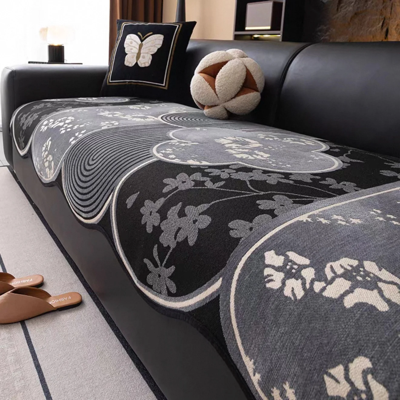 1pc Floral Jacquard Unique Shape Anti-Slip Chenille Sofa Cover