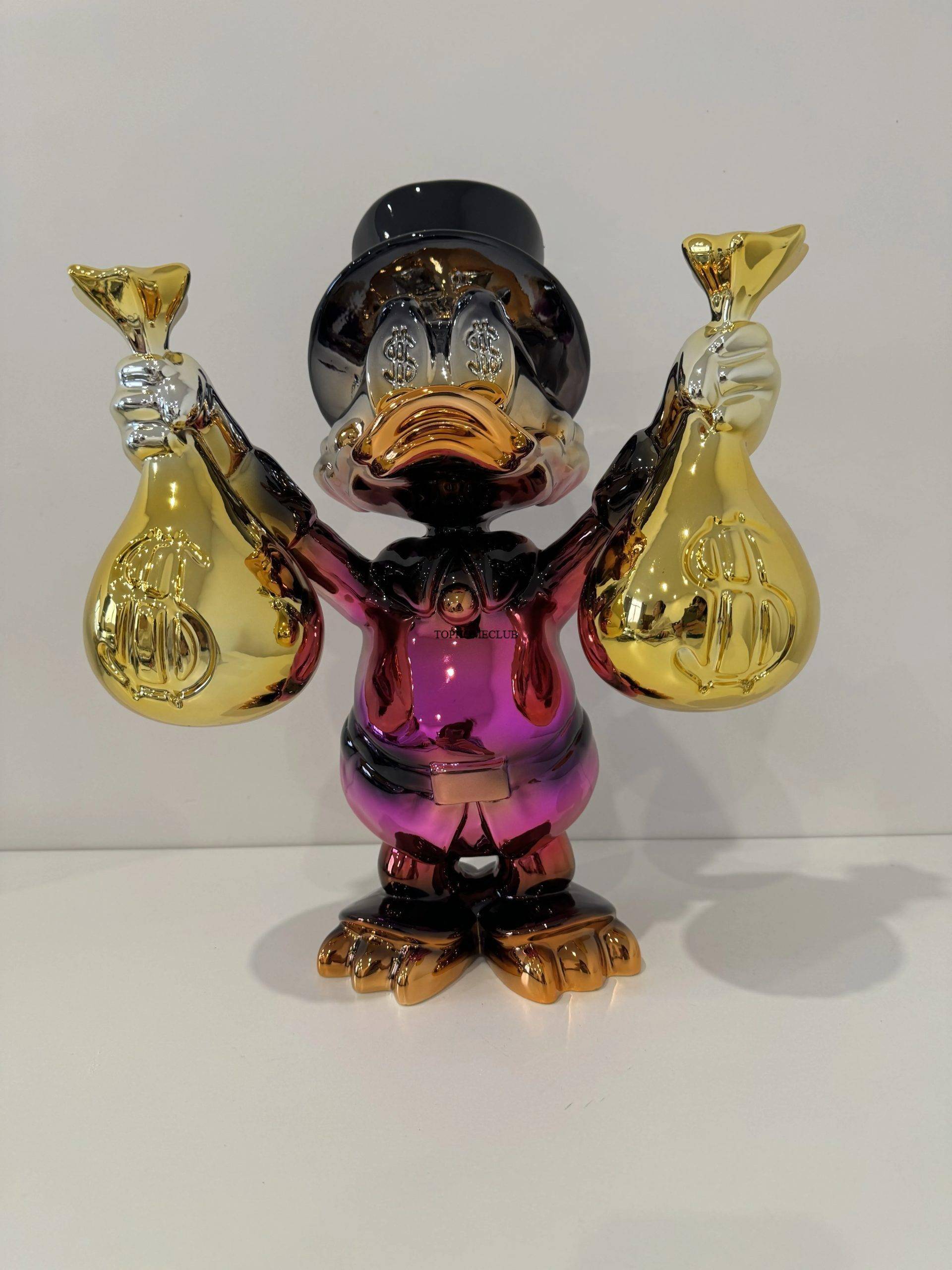 40cm Disney Money Bag Donald Duck Statue