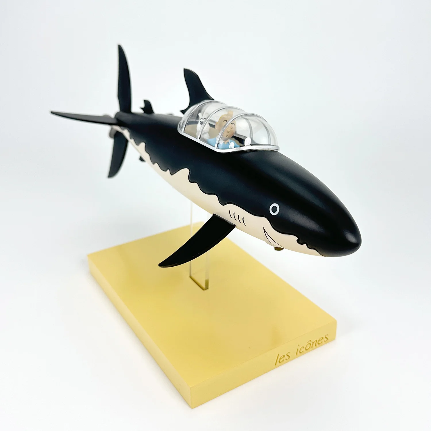 Shark Submarine Resin Model Adventure themed Craftwork Color : black Shark Submarine Resin Model Adventure themed Craftwork Color : black