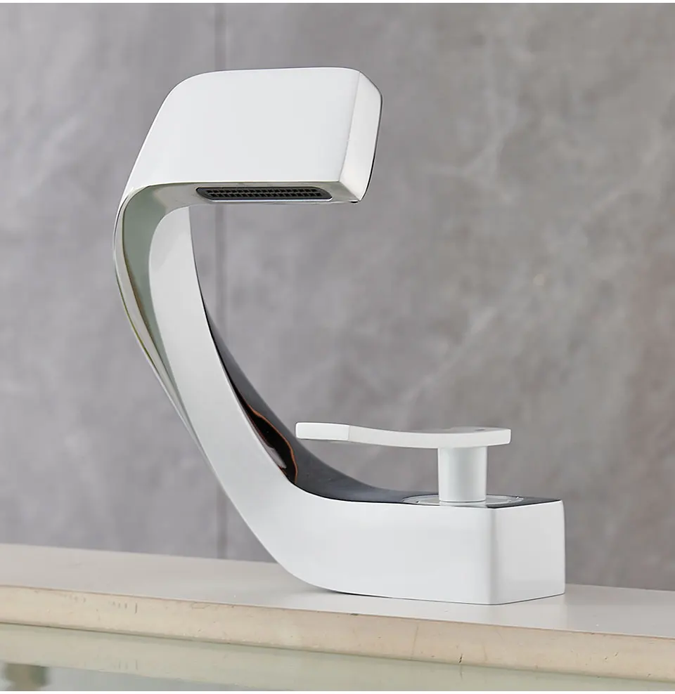 Bathroom Deck Mounted Basin Faucet