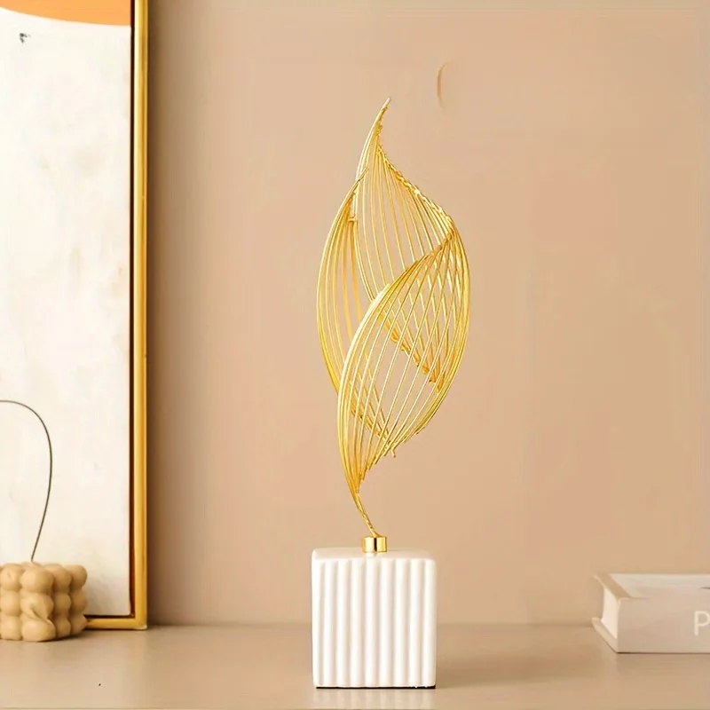 Creative Luxury Living Room Decoration Ceramic Statues
