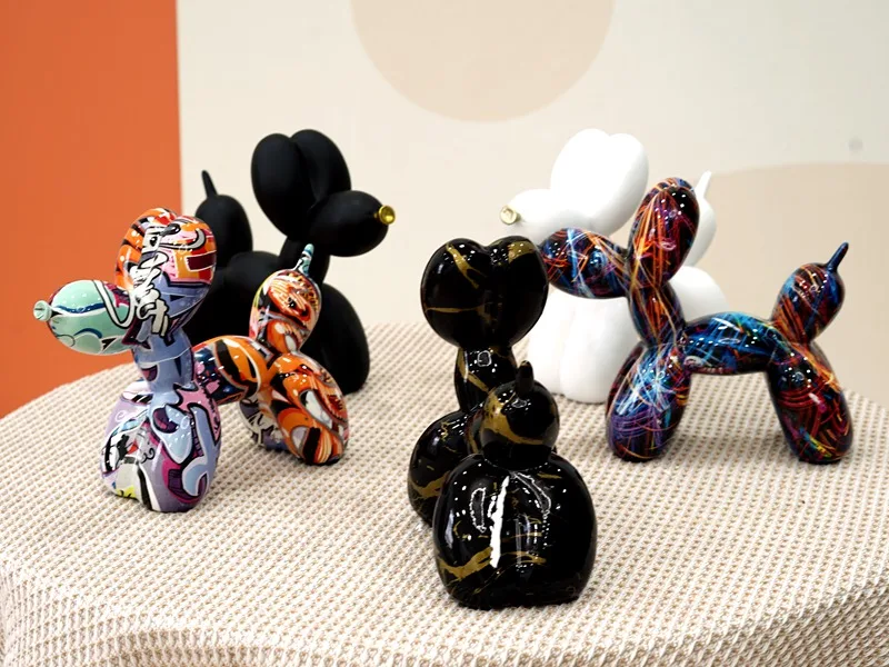 Graffiti Balloon Dog Sculpture Black White Puppy Figurines