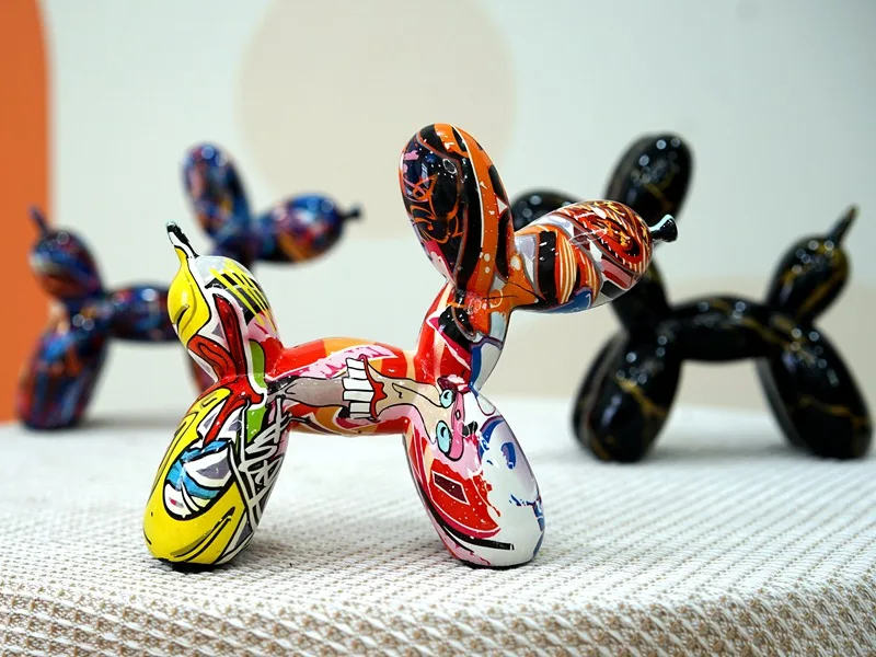 Graffiti Balloon Dog Sculpture Black White Puppy Figurines