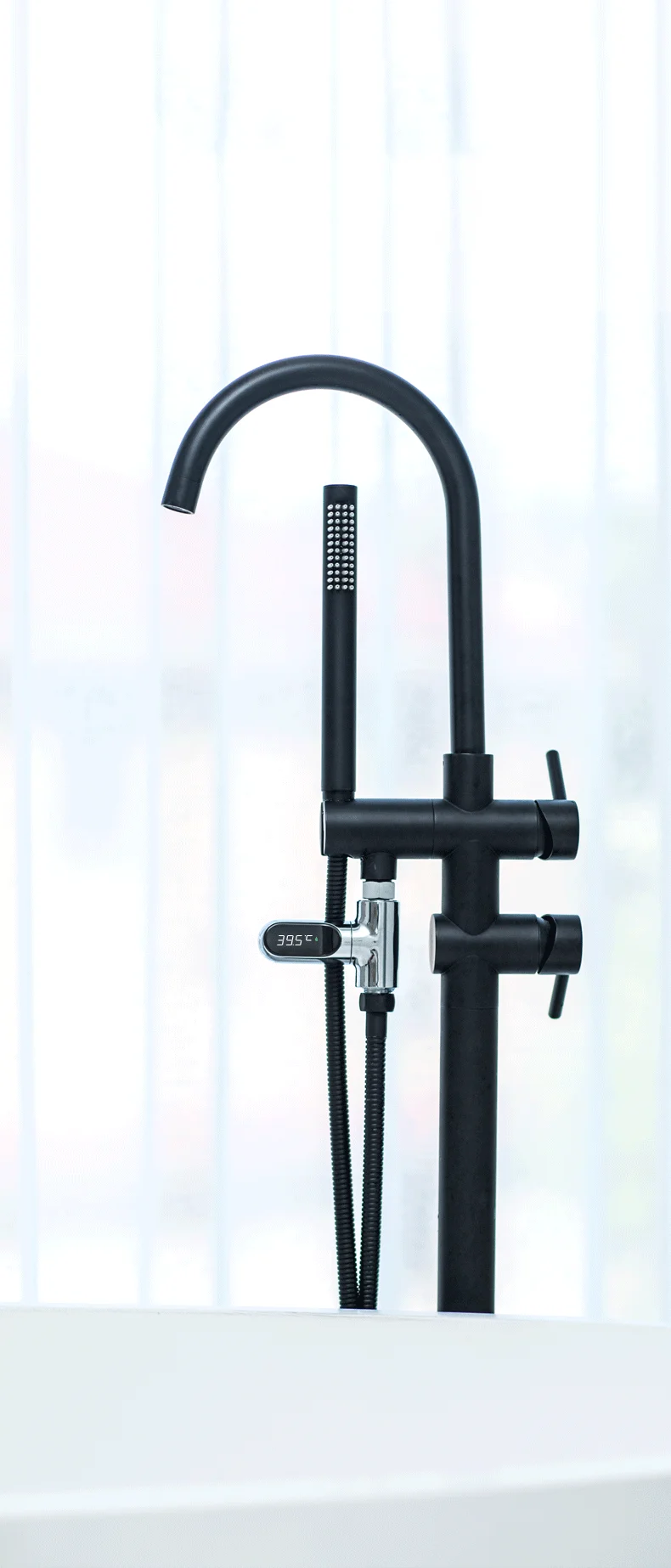 Universal Shower Head Hot Tub Water Temperature Monitor Electricity LED Display Bathing Temperature Meter Bathroom Accessories Universal Shower Head Hot Tub Water Temperature Monitor Electricity LED Display Bathing Temperature Meter Bathroom Accessories